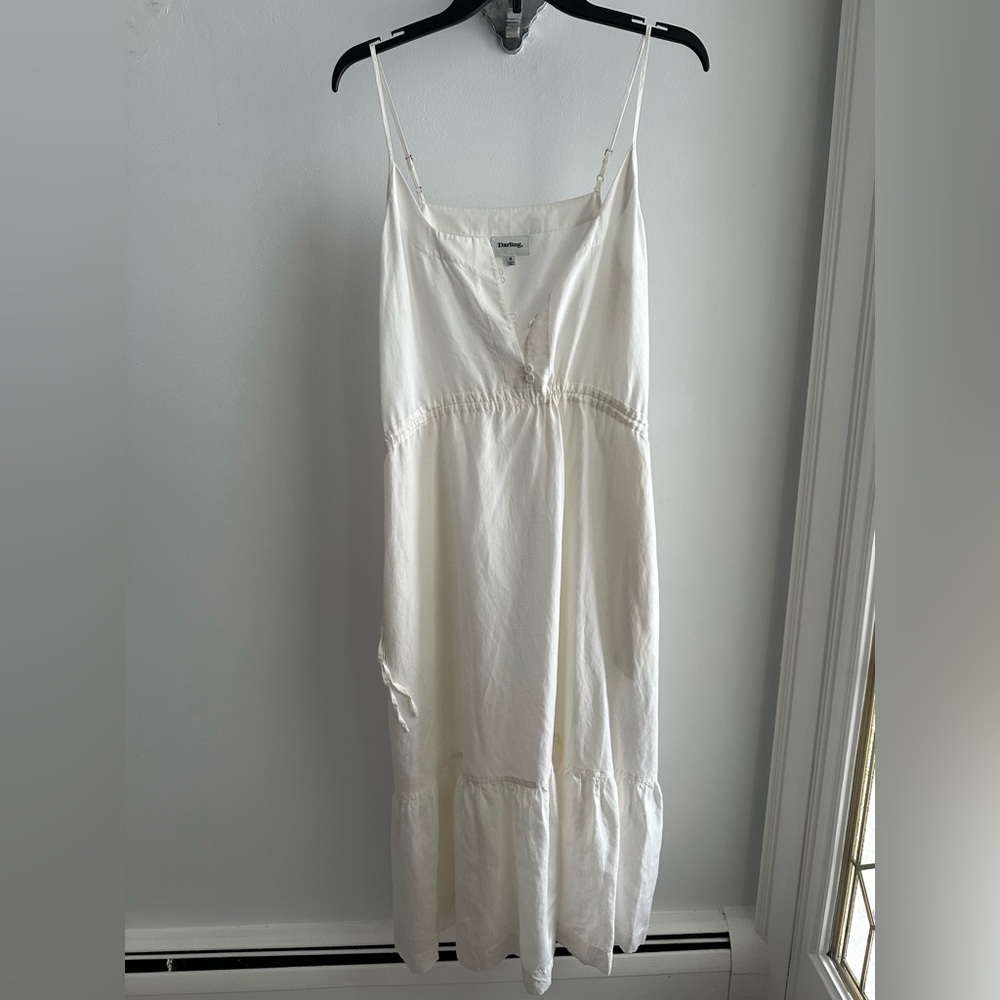 Darling Society - White Sleeveless Maxi Dress